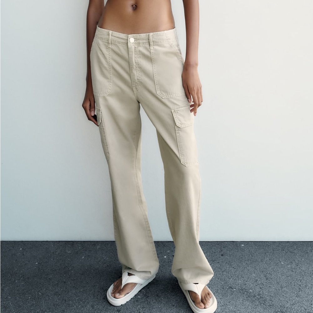 Zara high rise TRF cargo pants in light grey sz 2